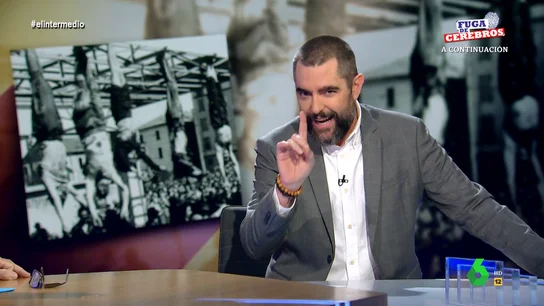 Dani Mateo, irónico sobre las palabras de Abascal: "No se vayan a pensar que está equiparando a Sánchez con Mussolini" Dani Mateo, irónico sobre las palabras de Abascal: "No se vayan a pensar que está equiparando a Sánchez con Mussolini"