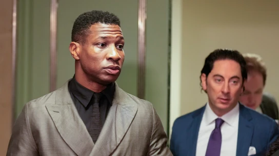 El actor Jonathan Majors, a su llegada a los juzgados El actor Jonathan Majors, a su llegada a los juzgados