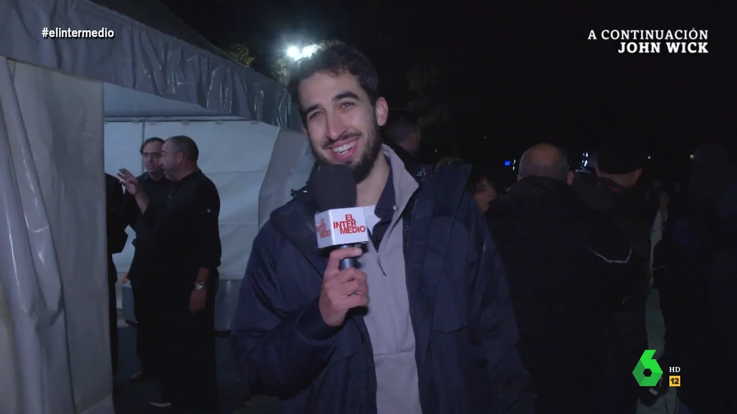 Isma Juárez se cuela en la cena de Navidad del PP y le echan: "¡No estáis acreditado!" Isma Juárez se cuela en la cena de Navidad del PP y le echan: "¡No estáis acreditado!"