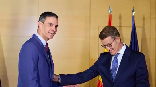 Pedro Sánchez y Alberto Núñez Feijóo en una reunión en el Congreso (archivo) Pedro Sánchez y Alberto Núñez Feijóo en una reunión en el Congreso (archivo)