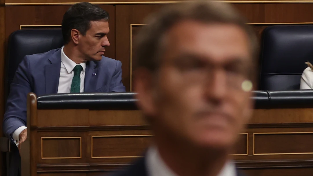  Imagen de archivo del presidente del Gobierno Pedro Sánchez y el presidente del Partido Popular, Alberto Núñez Feijóo