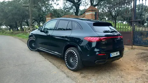 Mercedes EQE SUV AMG 53+ 4Matic Mercedes EQE SUV AMG 53+ 4Matic