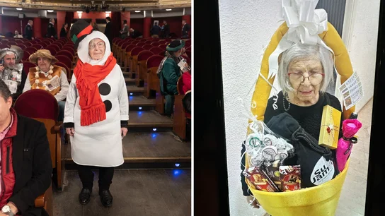 Manoli, a la derecha, disfrazada de cesta en la Lotería de Navidad de 2023 Manoli, a la derecha, disfrazada de cesta en la Lotería de Navidad de 2023