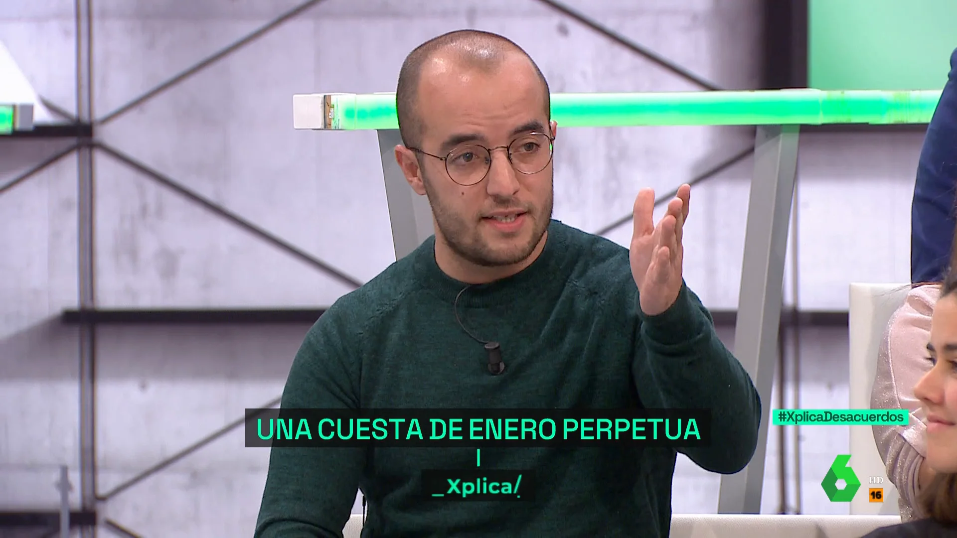 Juan Antonio Báez sale en defensa de la precariedad de los jóvenes