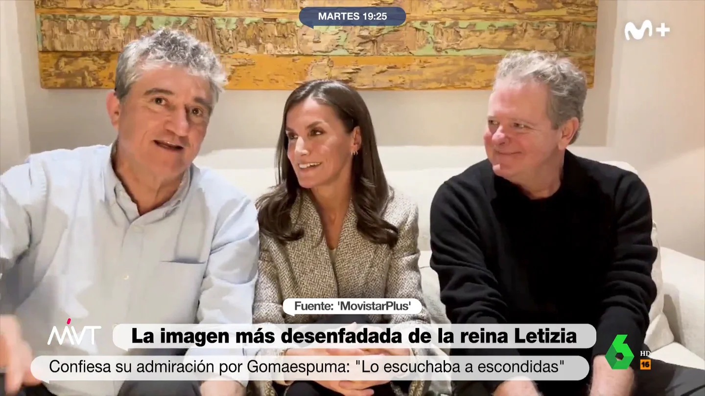 La sorprendente confesión de la reina Letizia a Gomaespuma: "Escuchaba el programa de madrugada, a escondidas" La sorprendente confesión de la reina Letizia a Gomaespuma: "Escuchaba el programa de madrugada, a escondidas"