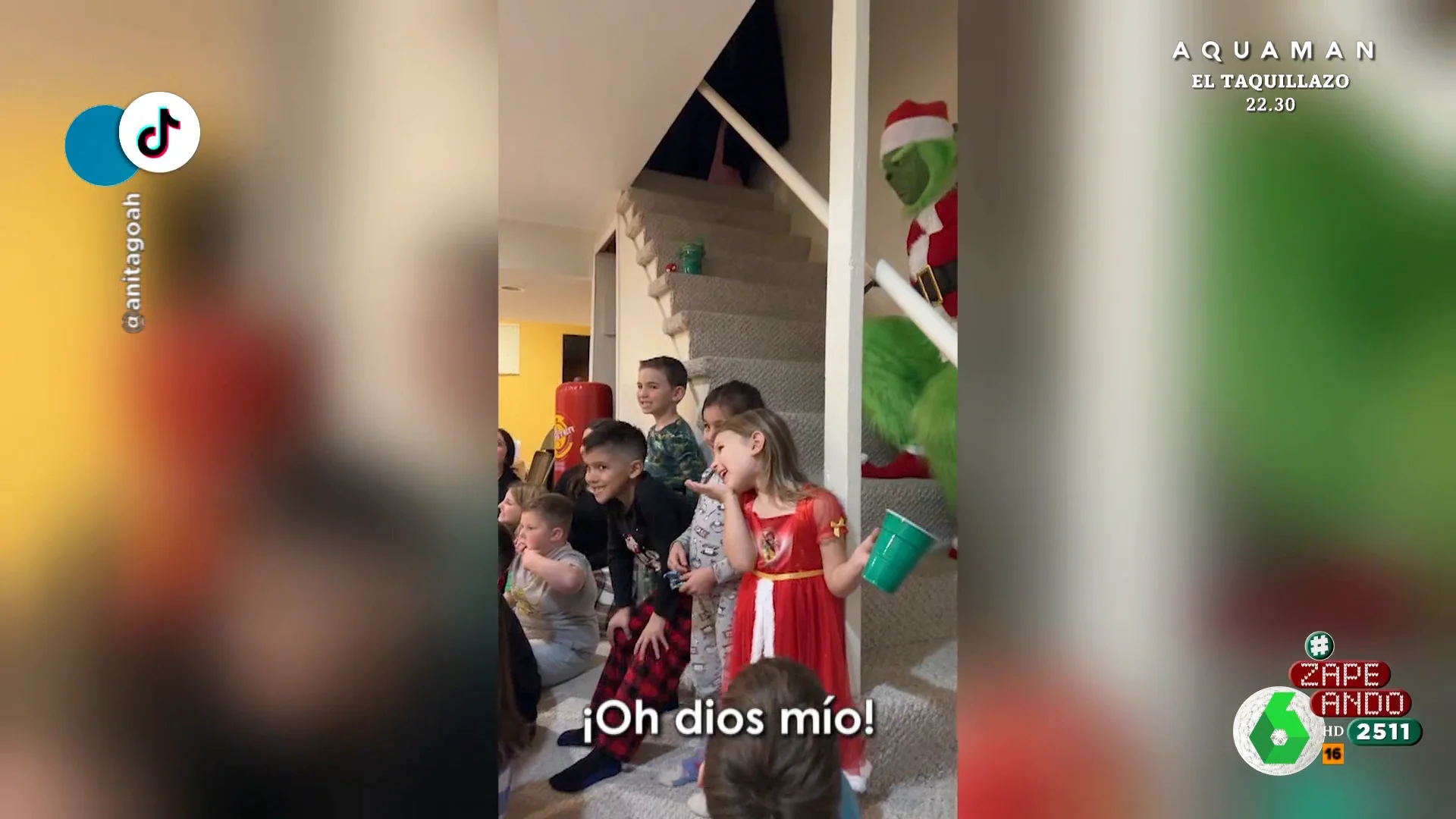 La impactante reacción de unos niños cuando aparece por sorpresa el 'Grinch' en su fiesta de Navidad