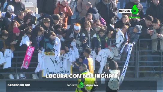 Locura total en el entrenamiento del Real Madrid: "Mejor hubiera sido llevarlo al Bernabéu..." Locura total en el entrenamiento del Real Madrid: "Mejor hubiera sido llevarlo al Bernabéu..."