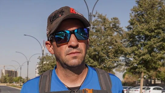 Imagen de Santiago Sánchez Cogedor, durante su paso por Irak. Imagen de Santiago Sánchez Cogedor, durante su paso por Irak.