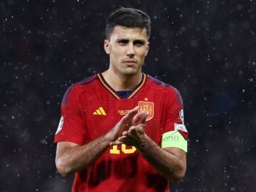 Rodri, en un partido con la Selecci&oacute;n