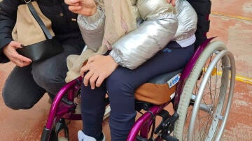 Imagen de la silla robada a una niña en Córdoba