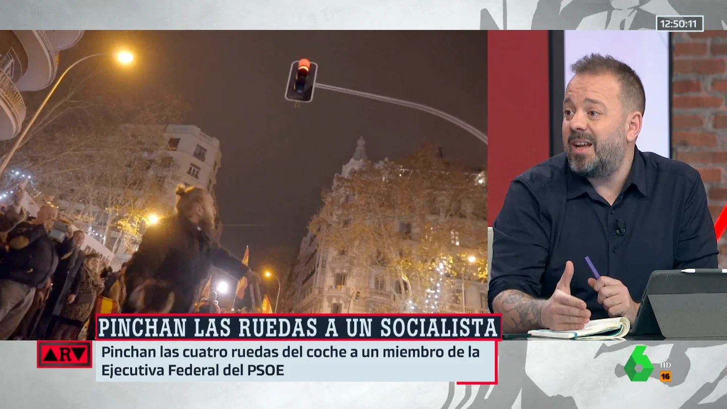 Antonio Maestre explica cuál es el "mayor problema" de actos como el ocurrido en Nochevieja en Ferraz Antonio Maestre explica cuál es el "mayor problema" de actos como el ocurrido en Nochevieja en Ferraz