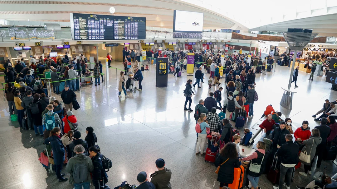 Iberia cifra en 17,6% el seguimiento en el tercer día de huelga de 'handling', con una puntualidad del 88%