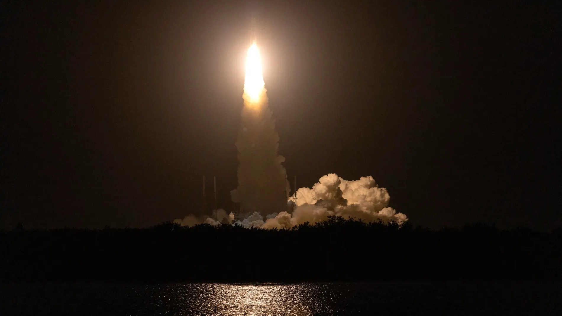 El cohete Vulcan Centaur, de United Launch Alliance, parte de la Misión Peregrine One de Astrobotic