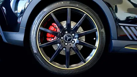 ¿Cómo usar los frenos del coche correctamente en distintas situaciones? ¿Cómo usar los frenos del coche correctamente en distintas situaciones?