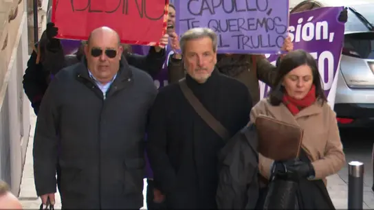 Pedro Muñoz, en el centro de la imagen. Pedro Muñoz, en el centro de la imagen.