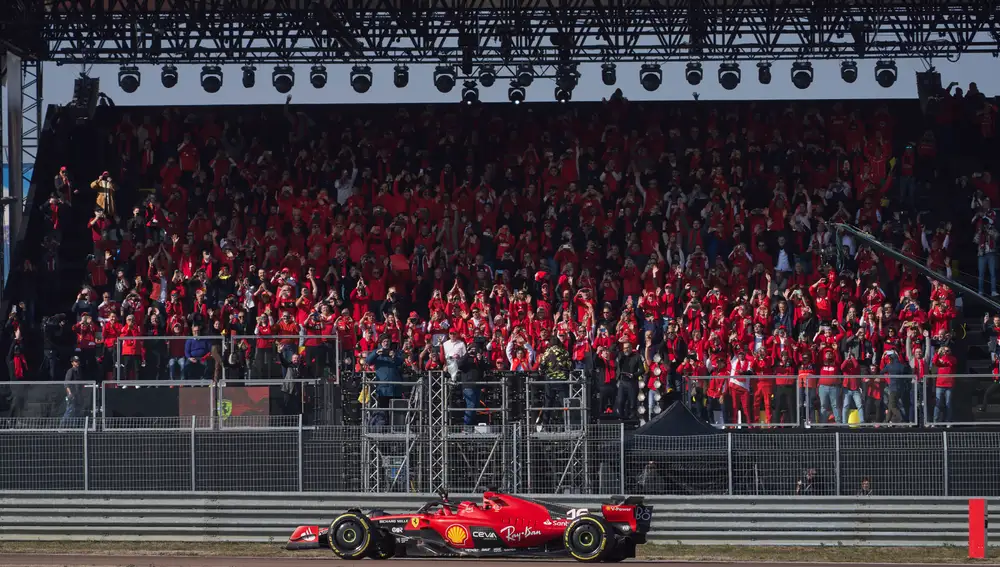 Ferrari se llevó la victoria en el día de la presentaciones
