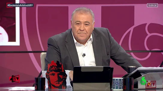 Ferreras, tajante: "Medina Cantalejo y Clos Gómez siguen manipulando el cortijo arbitral a su antojo" Ferreras, tajante: "Medina Cantalejo y Clos Gómez siguen manipulando el cortijo arbitral a su antojo"