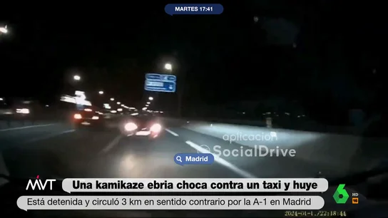 Las impactantes imágenes del choque frontal entre un taxi y un coche que circulaba en dirección contraria La cámara de un taxi fue testigo del impacto contra otro coche que circulaba en dirección contraria. Tras huir del lugar del accidente, la conductora fue detenida por la Guardia Civil y ha dado positivo en un control de alcoholemia.