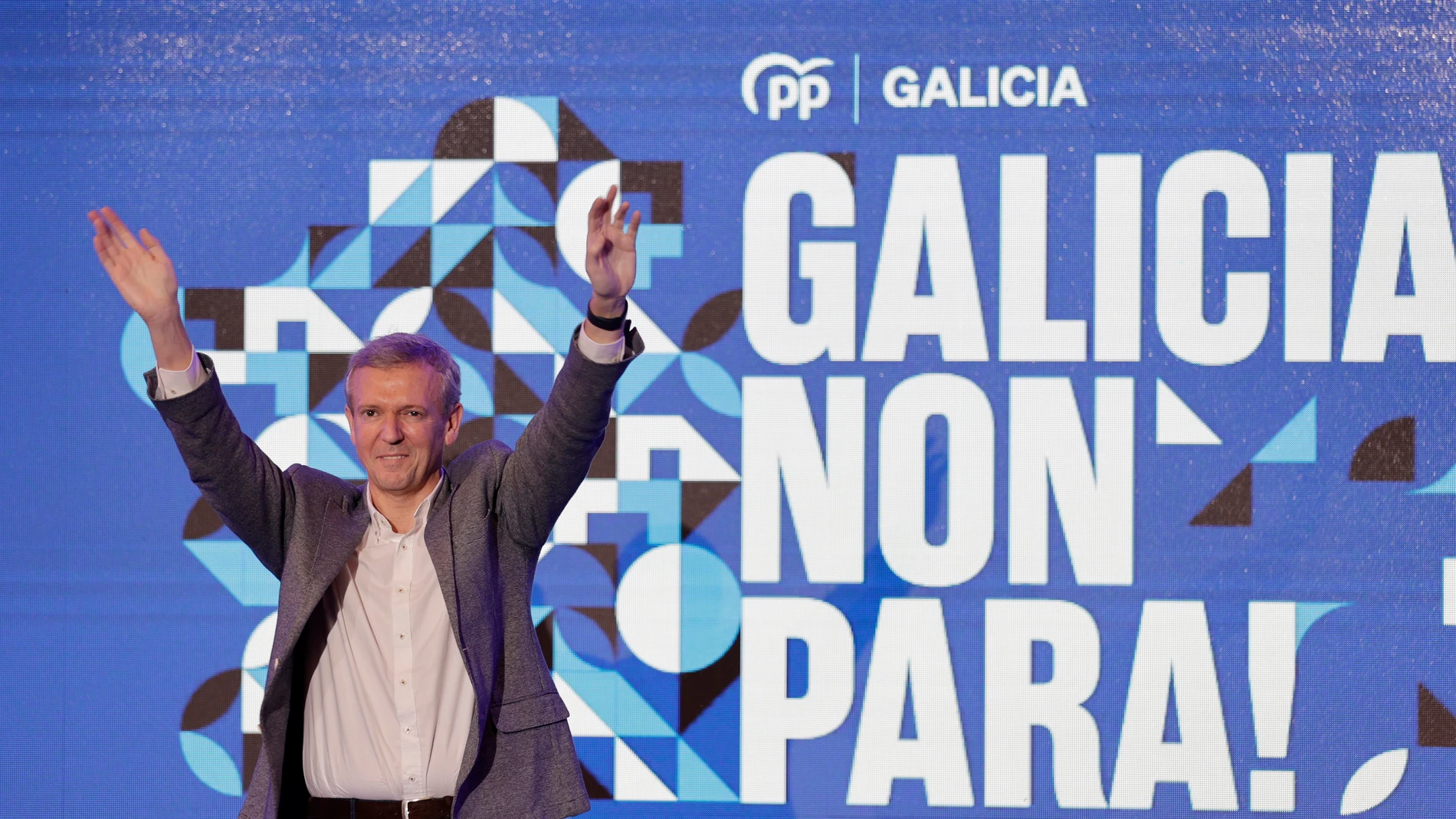 El presidente de Galicia, Alfonso Rueda, en un acto junto a sus homólogos en otras CCAA para analizar cómo &quot;Construir España desde las comunidades autónomas&quot;. 