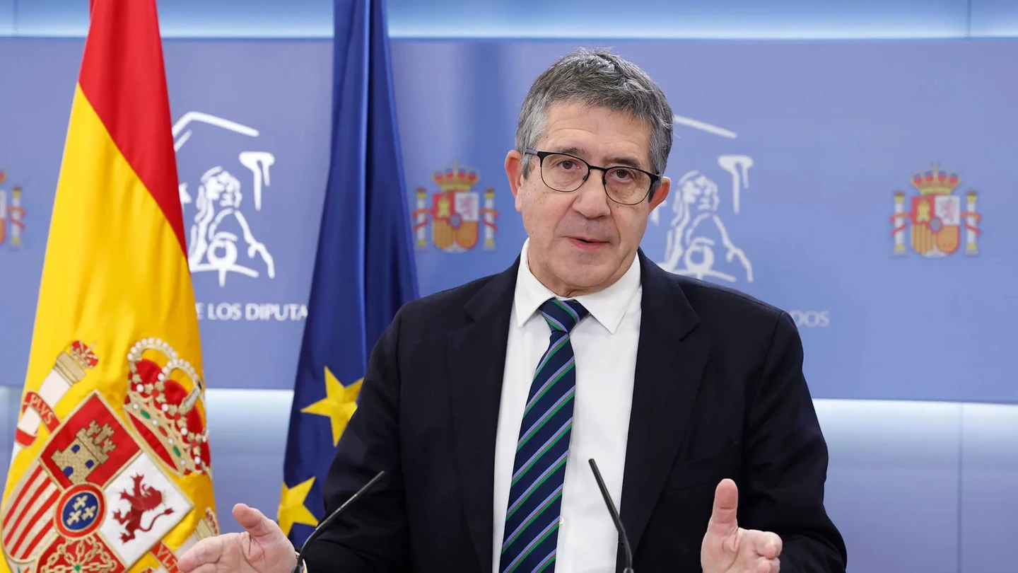 A3 Noticias 2 (16-01-24) Patxi López reconoce no estar cómodo con el discurso de Junts sobre inmigración A3 Noticias 2 (16-01-24) Patxi López reconoce no estar cómodo con el discurso de Junts sobre inmigración
