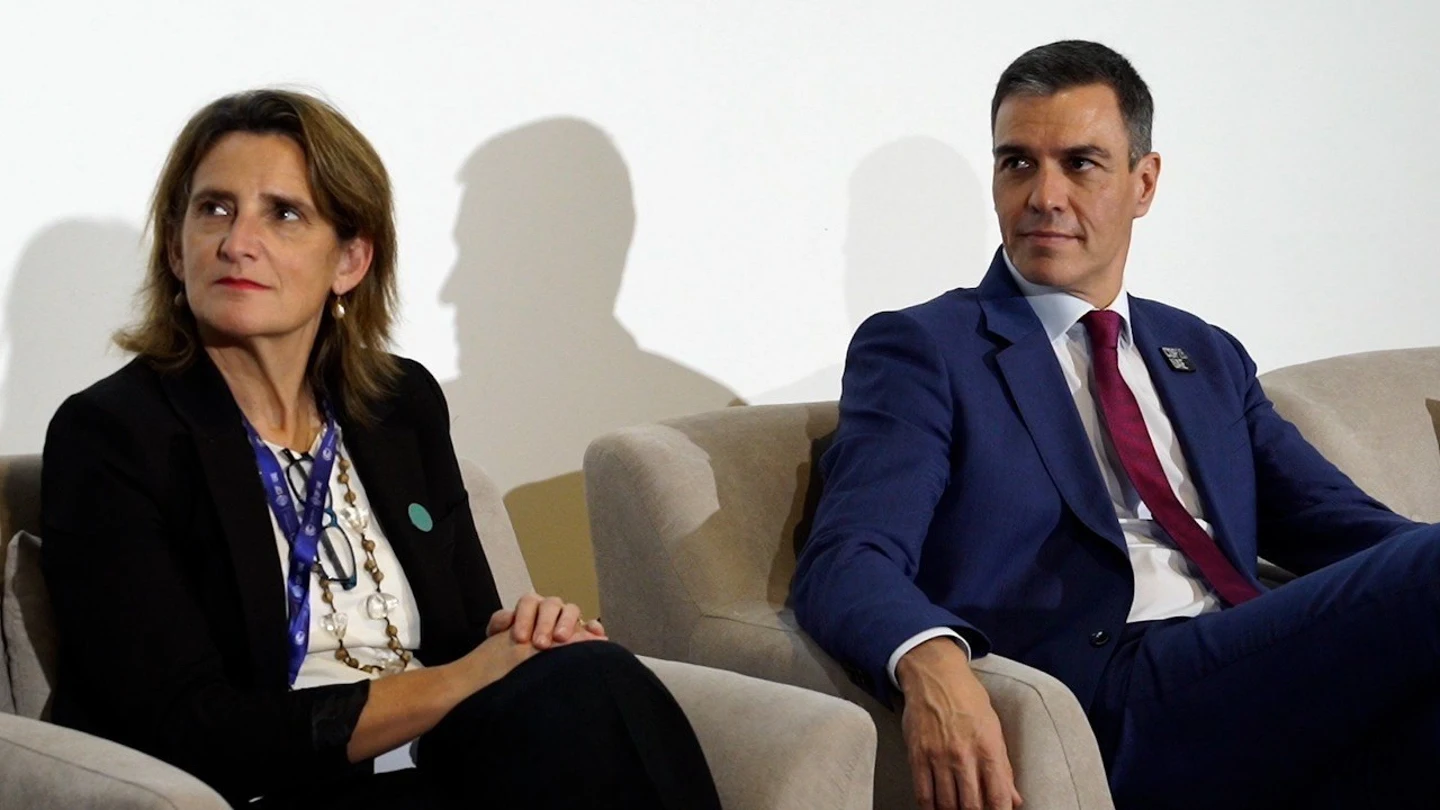 Teresa Ribera y Pedro Sánchez en una foto de archivo Teresa Ribera y Pedro Sánchez en una foto de archivo