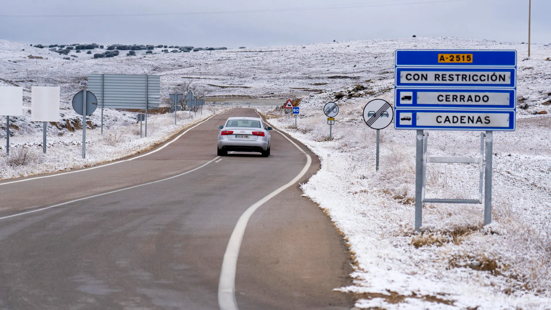 Los avisos de la DGT para evitar problemas ante el riesgo de nieve en numerosos puntos de España