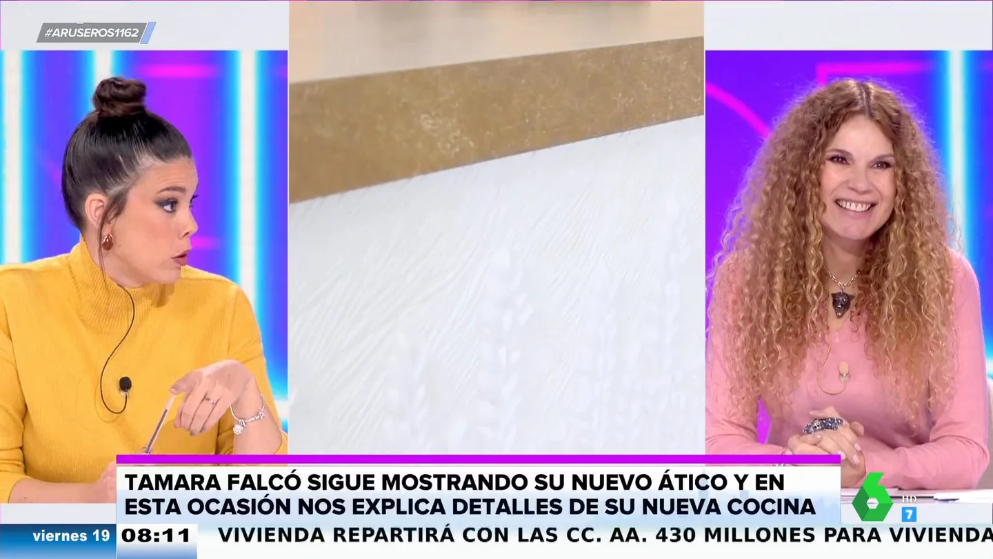 El veredicto de Angie Cárdenas sobre el ático de Tamara Falcó: "Me encanta que la fe la tenga en la cocina" El veredicto de Angie Cárdenas sobre el ático de Tamara Falcó: "Me encanta que la fe la tenga en la cocina"