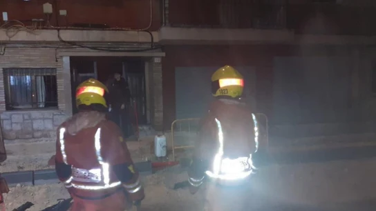 Muere una menor de 5 años y nueve personas resultan heridas en un incendio en una vivienda en Gandia Muere una menor de 5 años y nueve personas resultan heridas en un incendio en una vivienda en Gandia