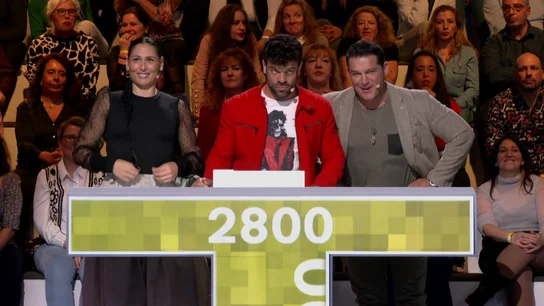 La divertida indignación de Manu Tenorio con Ana Pastor: "¿Tú te crees que yo he venido aquí para que me hagas esa pregunta?" La divertida indignación de Manu Tenorio con Ana Pastor: "¿Tú te crees que yo he venido aquí para que me hagas esa pregunta?"