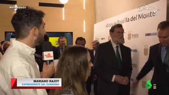 Isma Juárez intenta hacer una 'Quiniela' con Mariano Rajoy: "¿El resultado del Rayo Vallecano - Las Palmas?" Isma Juárez intenta hacer una 'Quiniela' con Mariano Rajoy: "¿El resultado del Rayo Vallecano - Las Palmas?"