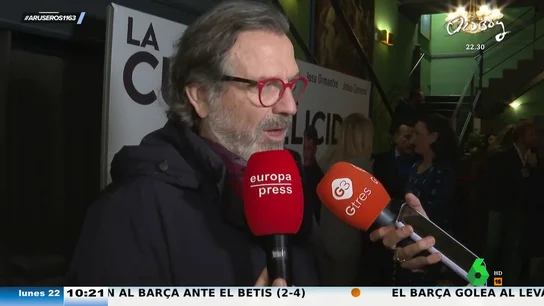 Pepe Navarro, contra Ivonne Reyes: "Prefiere morirse con la mentira antes que decirle a su hijo quién es su padre" Pepe Navarro, contra Ivonne Reyes: "Prefiere morirse con la mentira antes que decirle a su hijo quién es su padre"