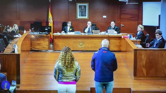 Imagen de archivo de los dos acusados declarando. Imagen de archivo de los dos acusados declarando.
