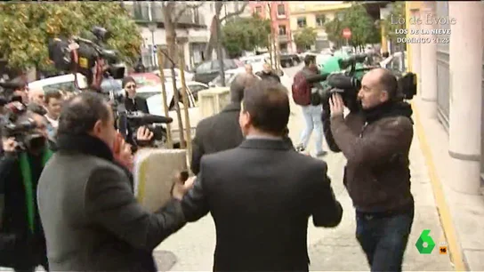 Caso Marta del Castillo: así fue la agresión al abogado del hermano de Miguel Carcaño en los juzgados Caso Marta del Castillo: así fue la agresión al abogado del hermano de Miguel Carcaño en los juzgados