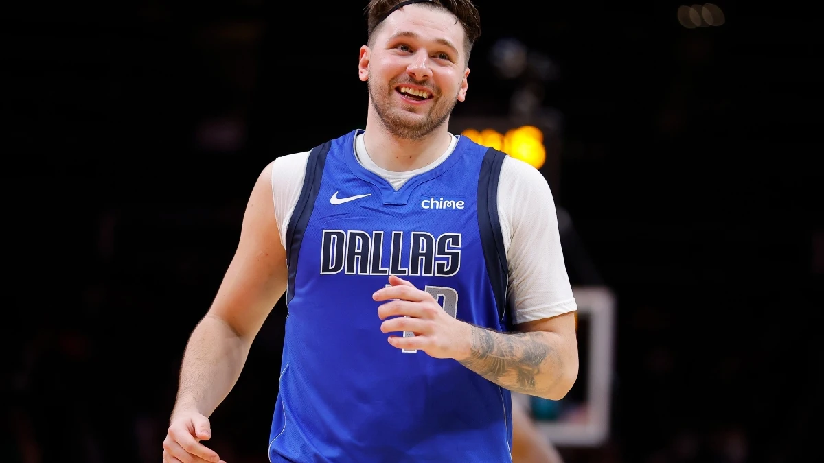 Luka Doncic, con los Mavs