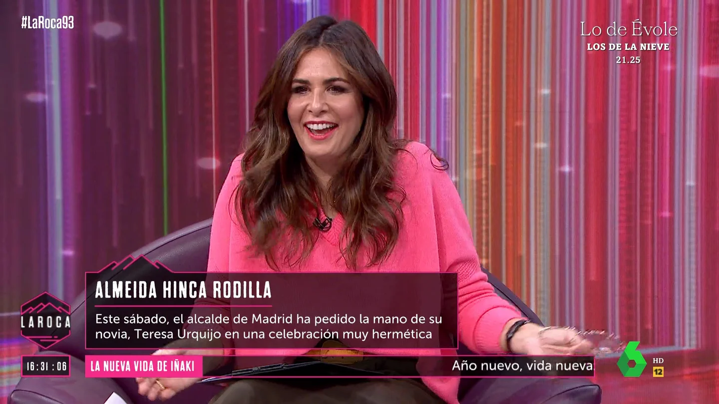 El 'reproche' de Nuria Roca a Juan del Val sobre su pedida de mano: "Yo esperaba otro anillo..." El 'reproche' de Nuria Roca a Juan del Val sobre su pedida de mano: "Yo esperaba otro anillo..."