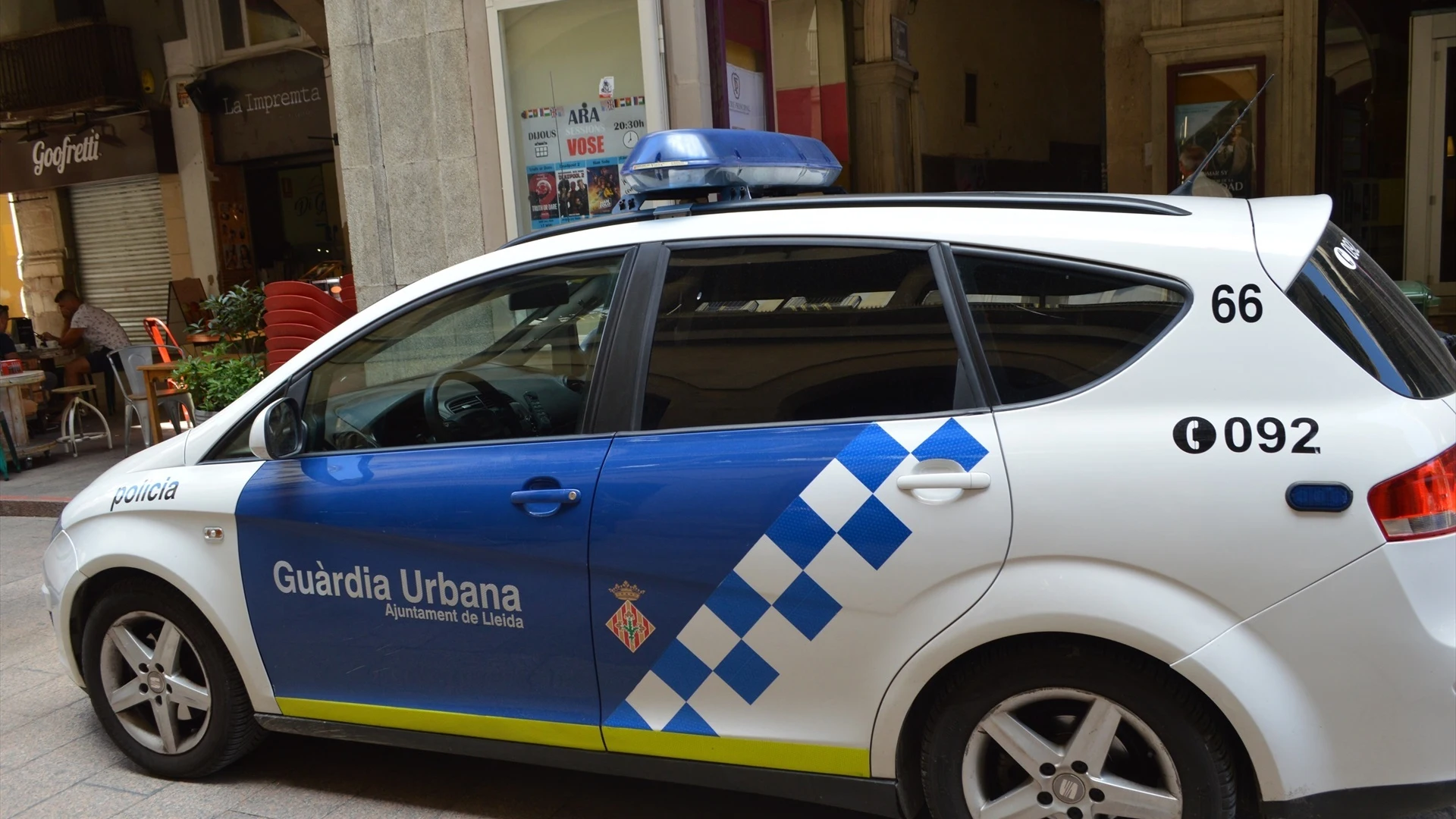 Imagen de archivo de un coche de la Guardia Urbana de Lleida.