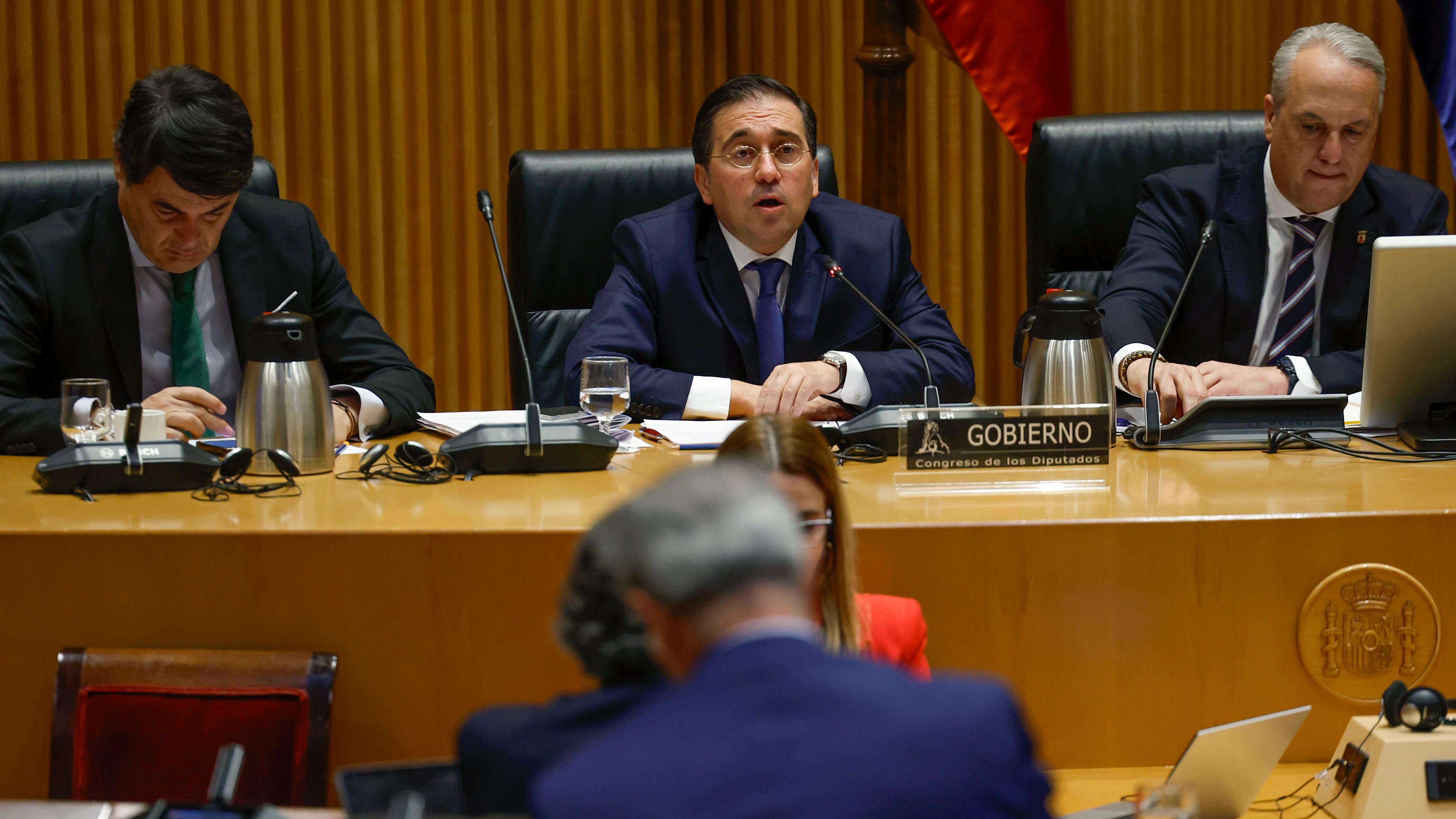 El ministro de Asuntos Exteriores, José Manuel Albares, comparece en la Comisión de Asuntos Exteriores este lunes en el Congreso. 