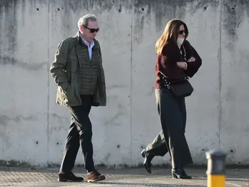 La hija de Ruiz-Mateos, Paloma Ruiz-Mateos y su marido Juan García-Jarana llegan a un juicio por ‘Nueva Rumasa’, en la sede de la Audiencia Nacional de San Fernando de Henares, a 29 de enero de 2024, en Madrid (España).