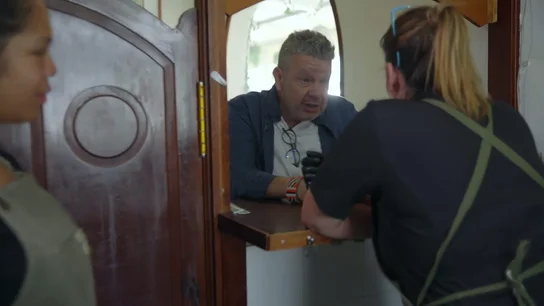 Alberto Chicote desconfía de que María le esté dando atún rojo en Puerto Mío: "No lo hagas más en tu vida" Alberto Chicote desconfía de que María le esté dando atún rojo en Puerto Mío: "No lo hagas más en tu vida"