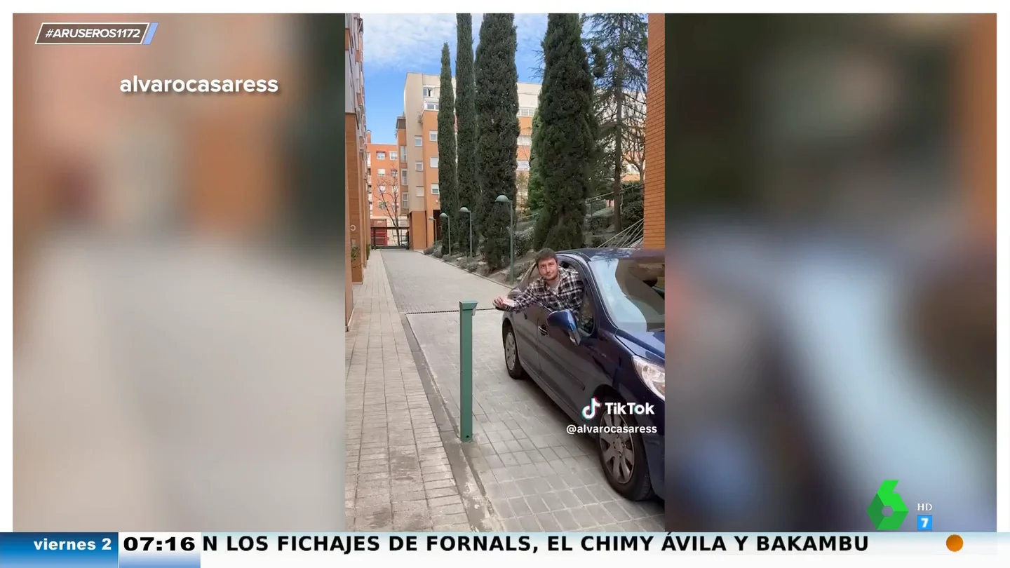 "Los BMW y los Audi no llevan intermitentes": un tiktoker enumera las cosas que no nos enseñan en la autoescuela "Los BMW y los Audi no llevan intermitentes": un tiktoker enumera las cosas que no nos enseñan en la autoescuela