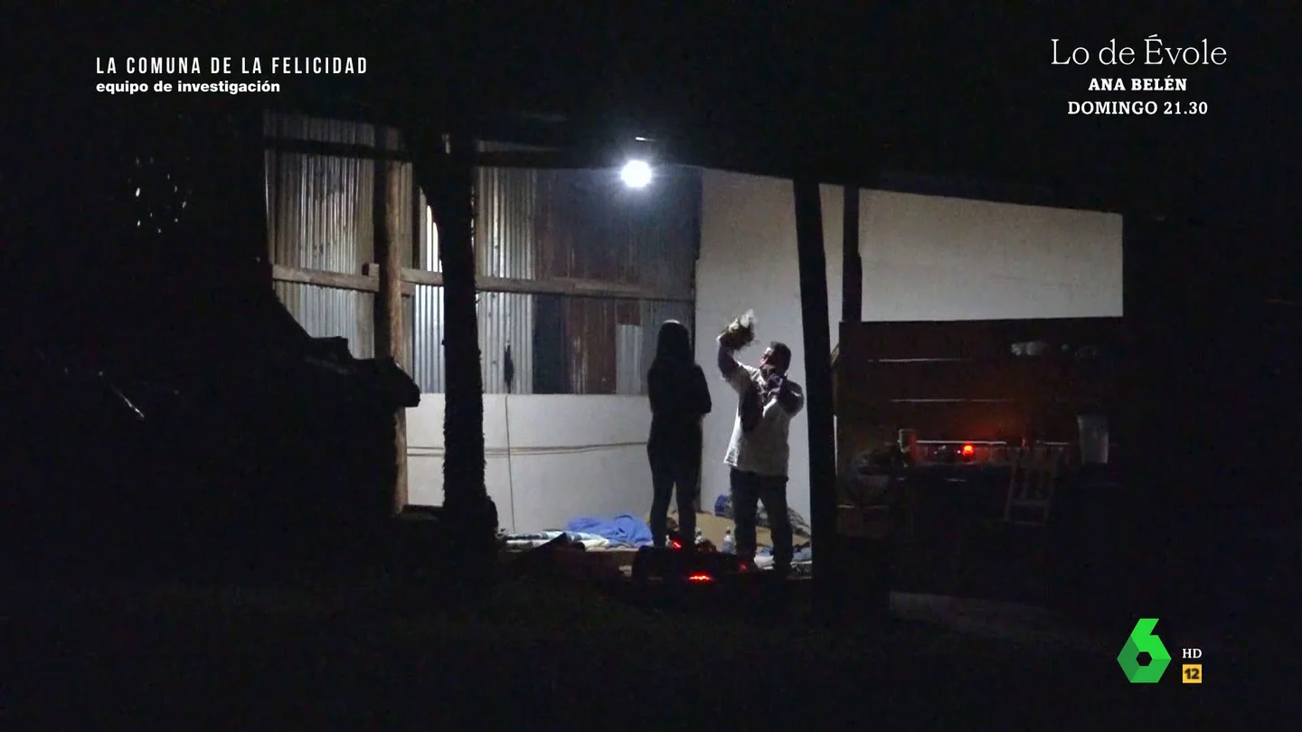 Equipo de Investigación accede a un 'retiro espiritual' con ayahuasca en Colombia: así preparan y consumen la sustancia alucinógena Equipo de Investigación accede a un 'retiro espiritual' con ayahuasca en Colombia: así preparan y consumen la sustancia alucinógena