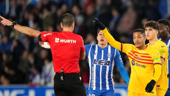 Vitor Roque, expulsado ante el Alavés Vitor Roque, expulsado ante el Alavés