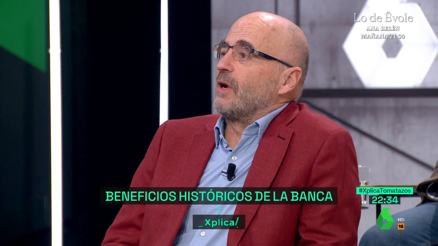 Díaz-Giménez, sobre los beneficios de la banca: "Habrían sido mayores si no hubieran tenido que pagar el impuesto". Díaz-Giménez, sobre los beneficios de la banca: "Habrían sido mayores si no hubieran tenido que pagar el impuesto".