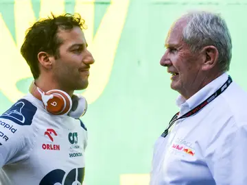 Daniel Ricciardo y Helmut Marko