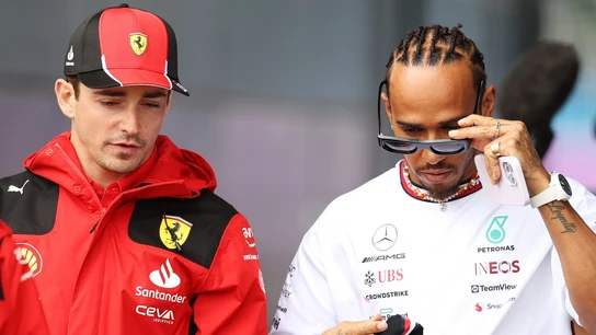 Charles Leclerc, con Lewis Hamilton Charles Leclerc, con Lewis Hamilton