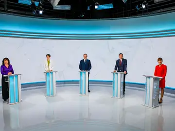 Los candidatos a la presidencia de la Xunta en el debate en la televisión gallega.