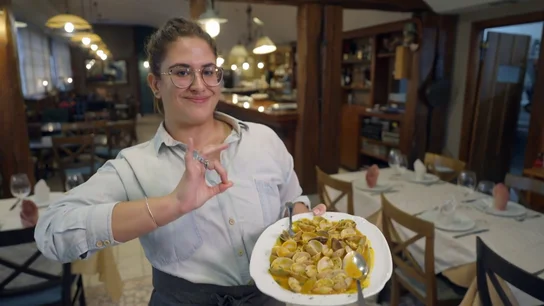 Claudia, de Casa Luisa, defiende su legado familiar en Batalla de restaurantes: "Soy muy expresiva" Claudia, de Casa Luisa, defiende su legado familiar en Batalla de restaurantes: "Soy muy expresiva"