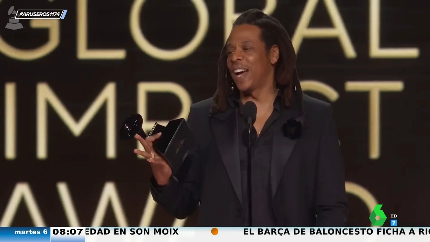 Del enfado de Jay-Z por no premiar a Beyoncé a la actitud de Taylor Swift con Céline Dion: los polémicos momentos en los Grammy Del enfado de Jay-Z por no premiar a Beyoncé a la actitud de Taylor Swift con Céline Dion: los polémicos momentos en los Grammy