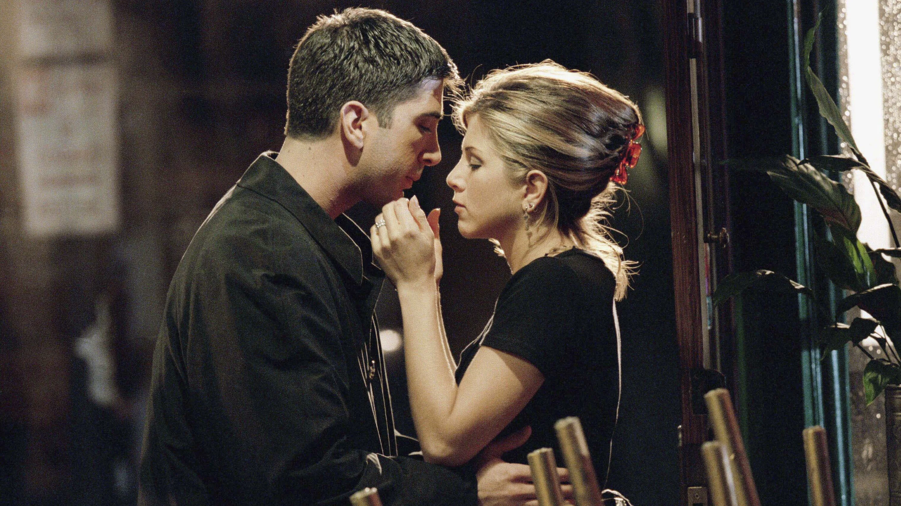 David Schwimmer y Jennifer Aniston como Ross Geller y Rachel Green en 'Friends'.