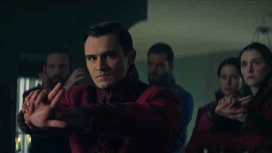 Julian Kostov como Fredyor Kaminsky en 'Sombra y hueso'. Julian Kostov como Fredyor Kaminsky en 'Sombra y hueso'.